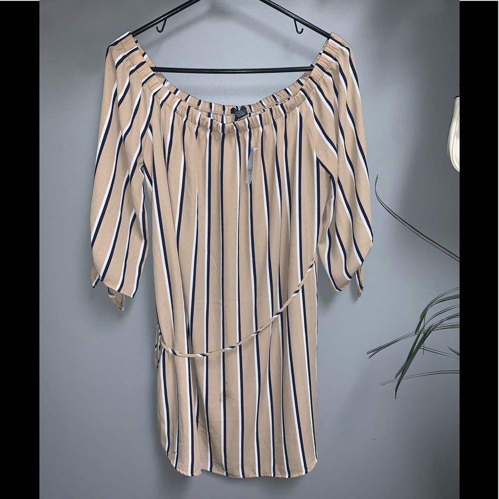 Rue 21 off the shoulder striped blouse/shirt dress‎ NWT sz L